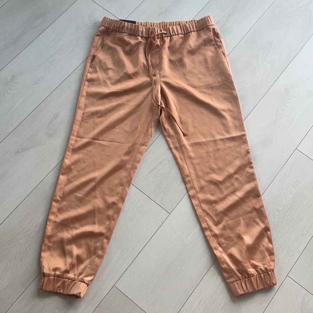 BANANA REPUBLIC satin pants size MED